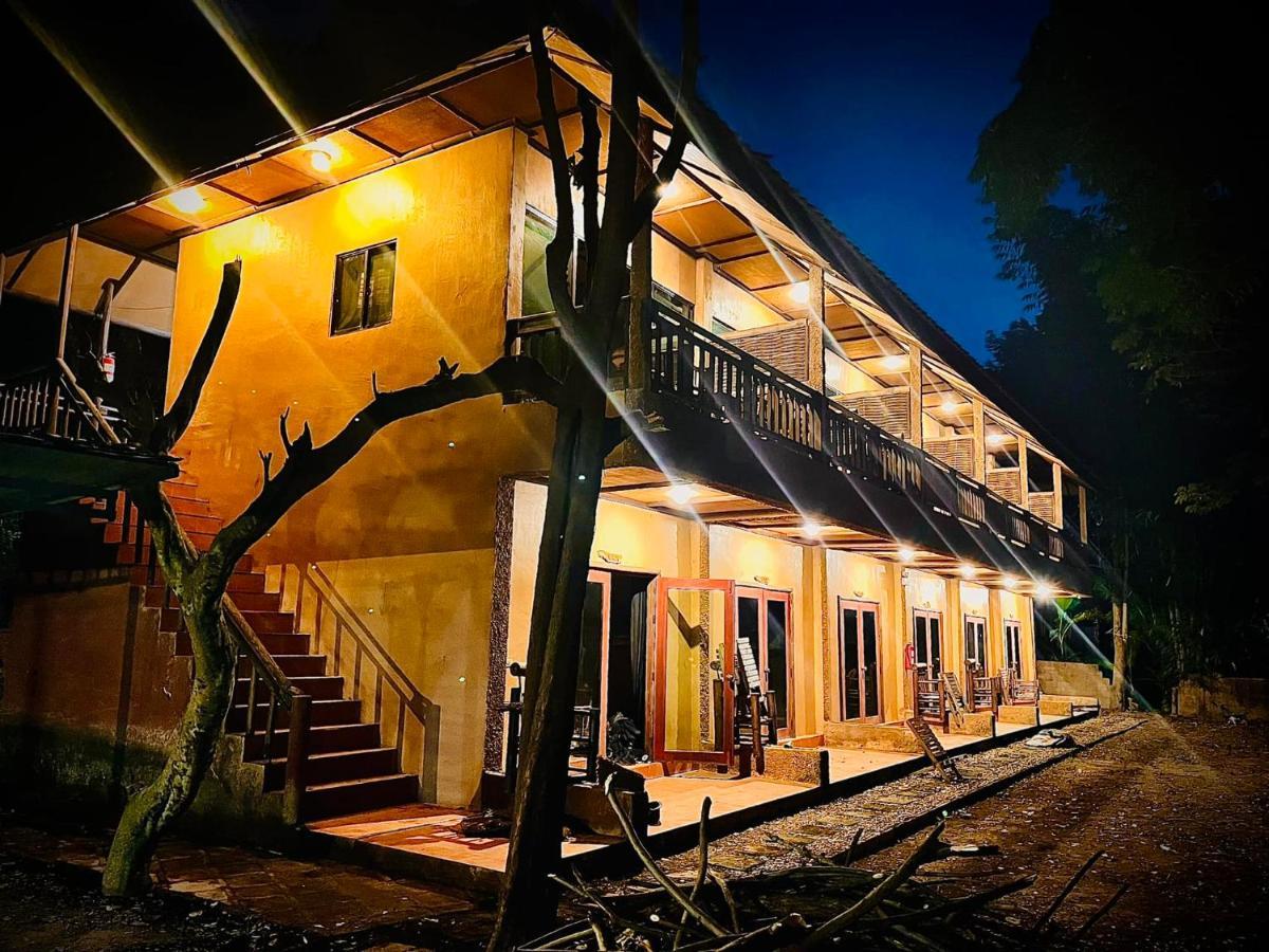 Akha River House Chiang Rai Buitenkant foto