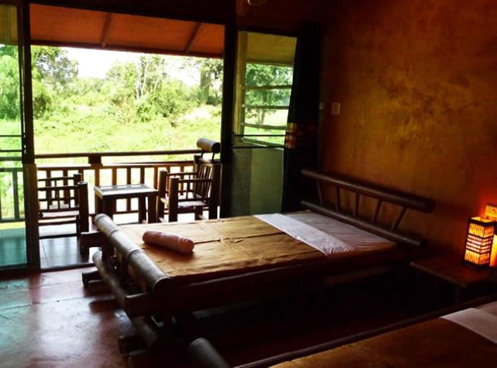 Akha River House Chiang Rai Buitenkant foto